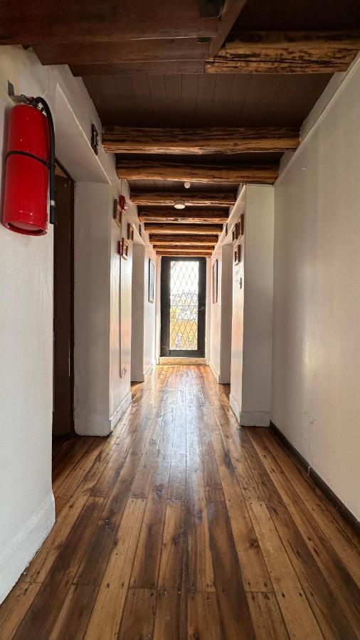 Campus Residencias Bed & Breakfast Кито Екстериор снимка